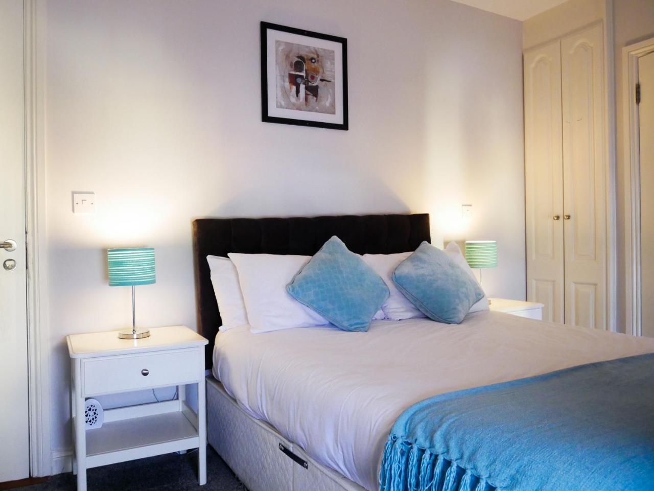 Townhouse Tullamore 호텔 외부 사진